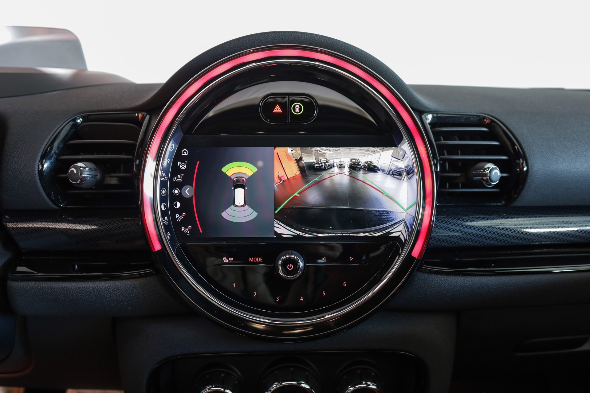 MINI Clubman Cooper John Cooper Works ALL4 Steptronic-image-22