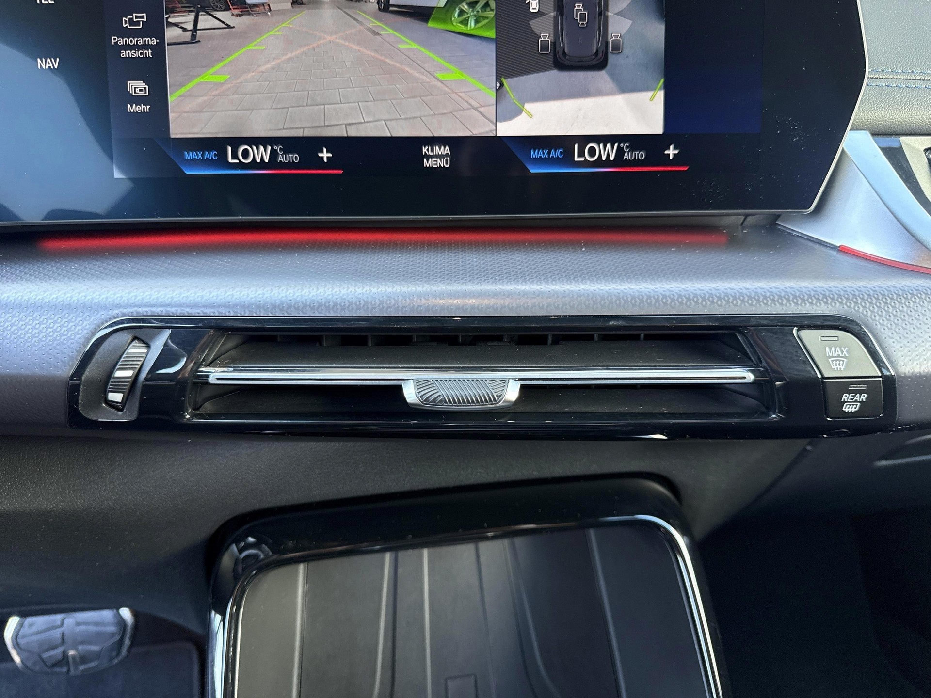 BMW 225e xDrive M Sport-image-16