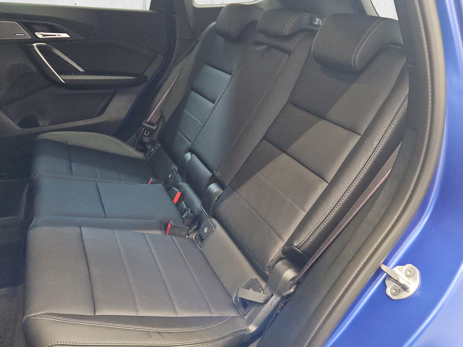 BMW X1 xDrive23i M Sport Pro 48V-image-10