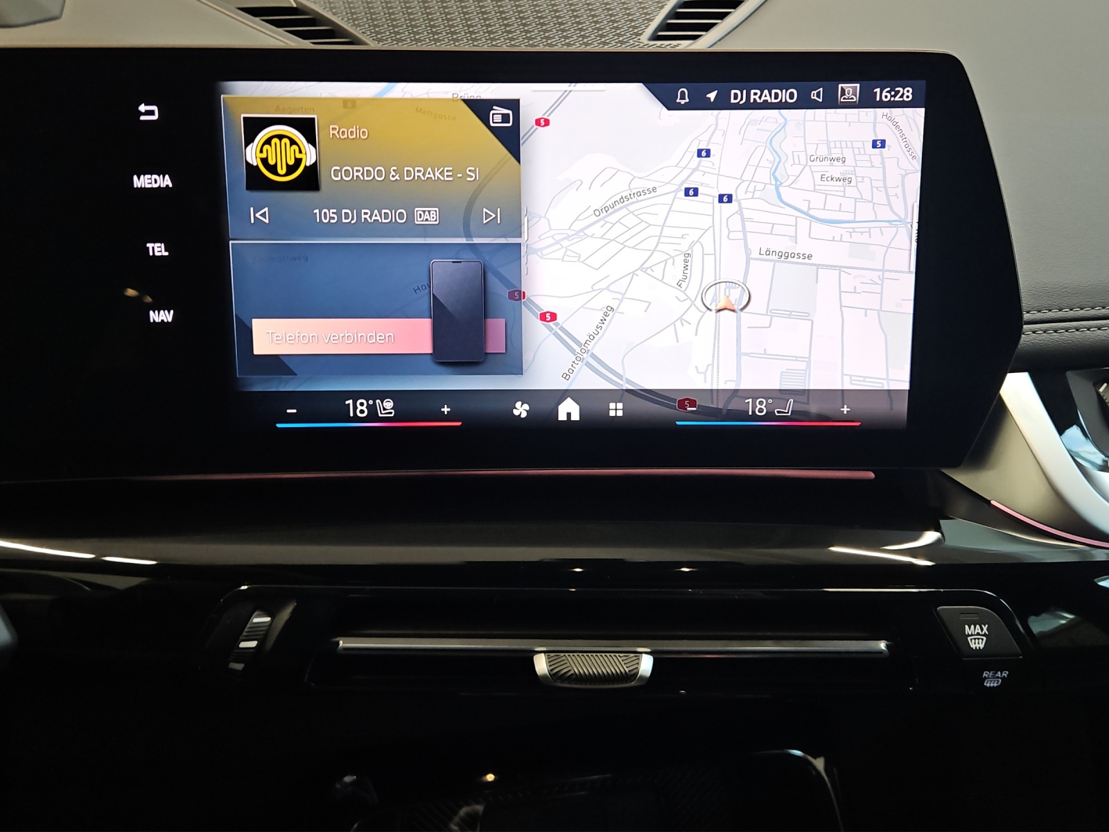 BMW X1 xDrive23i M Sport Pro 48V-image-12