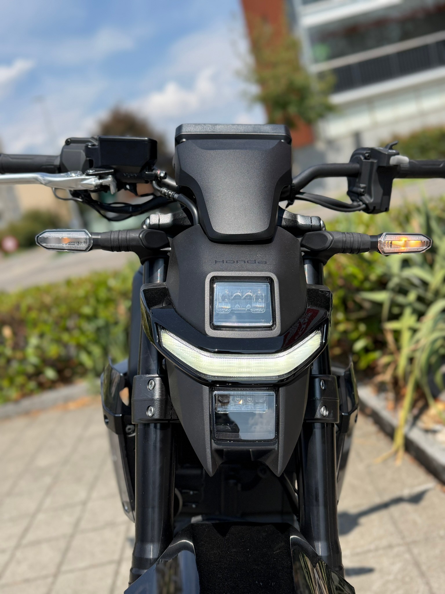 HONDA WN7 ELEKTRO-showroom-element-3