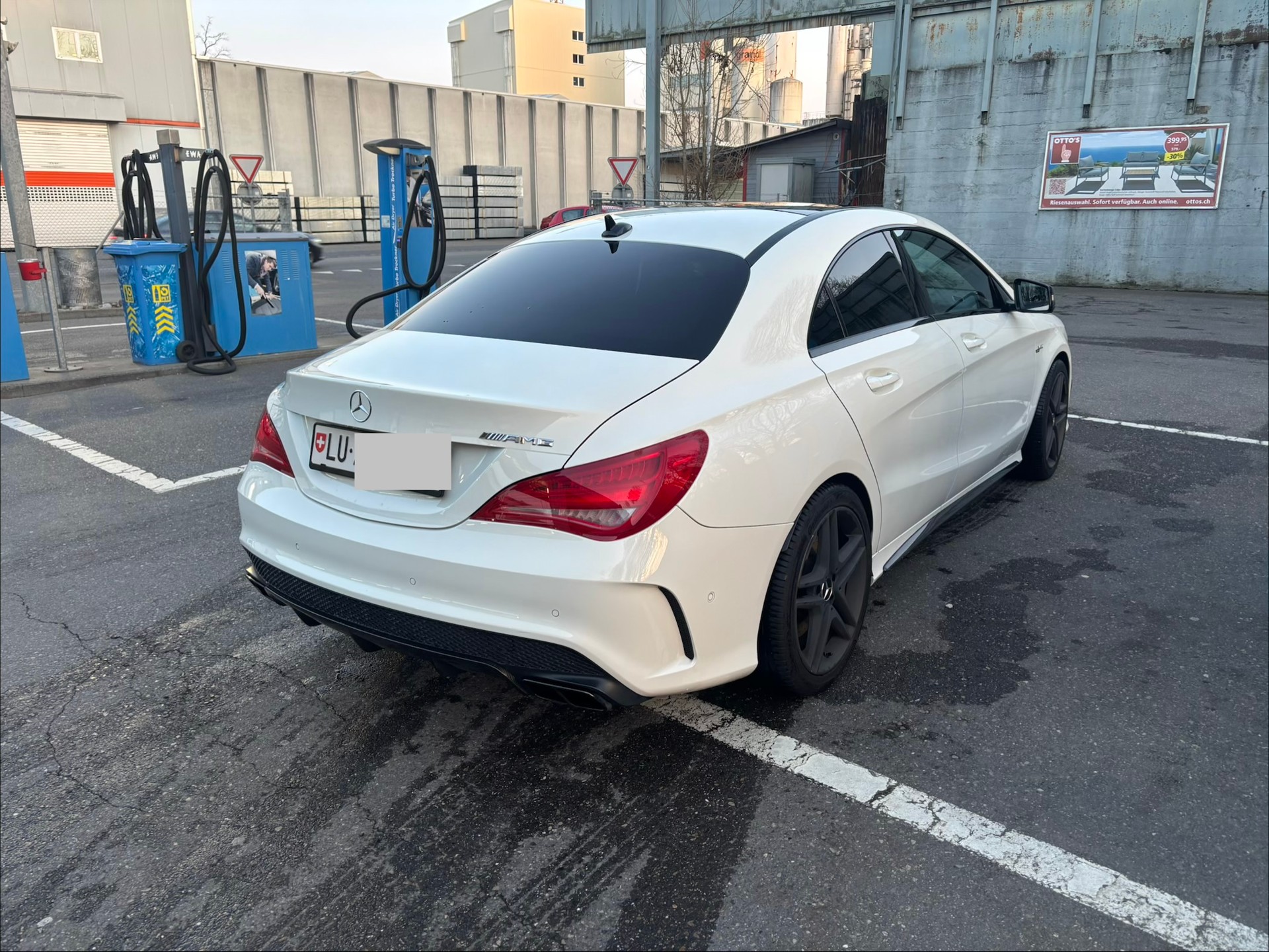 MERCEDES-BENZ CLA 45 AMG 4m-image-3