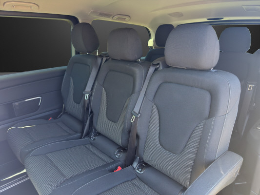 MERCEDES-BENZ EQV 300-image-10