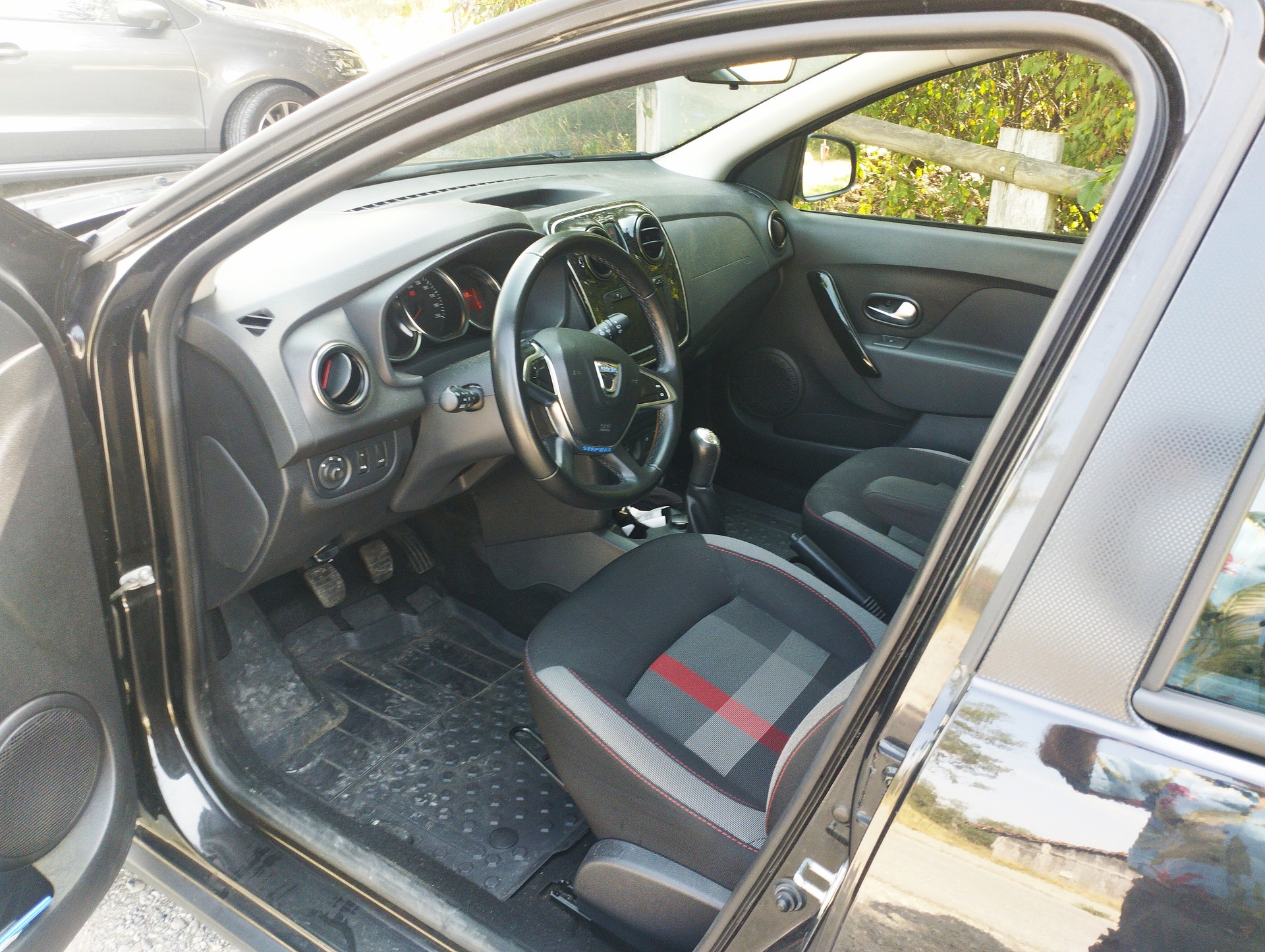 DACIA 0.9 TCe Ultimate E6c S/S-image-5