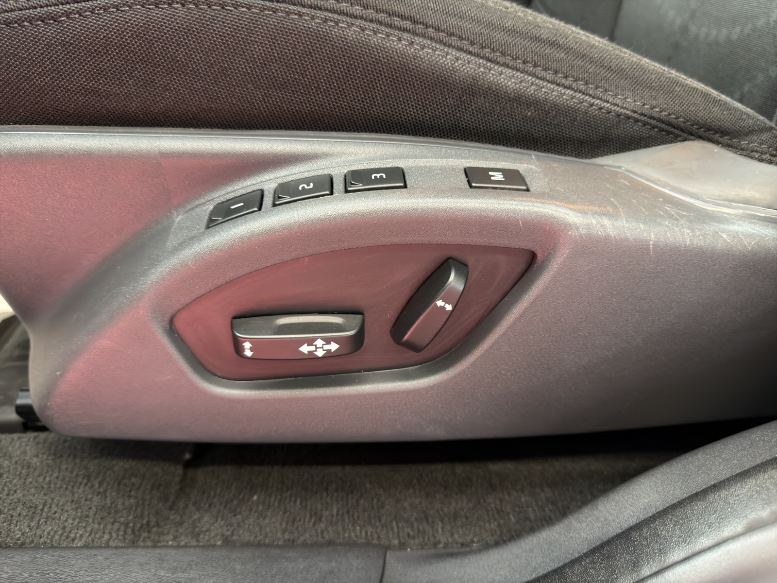 VOLVO XC60 D3 AWD Kinetic Geartronic-image-17