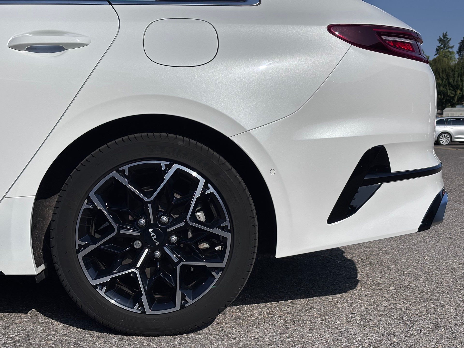 KIA ProCeed 1.5 T-GDi GT-Line DCT-image-8