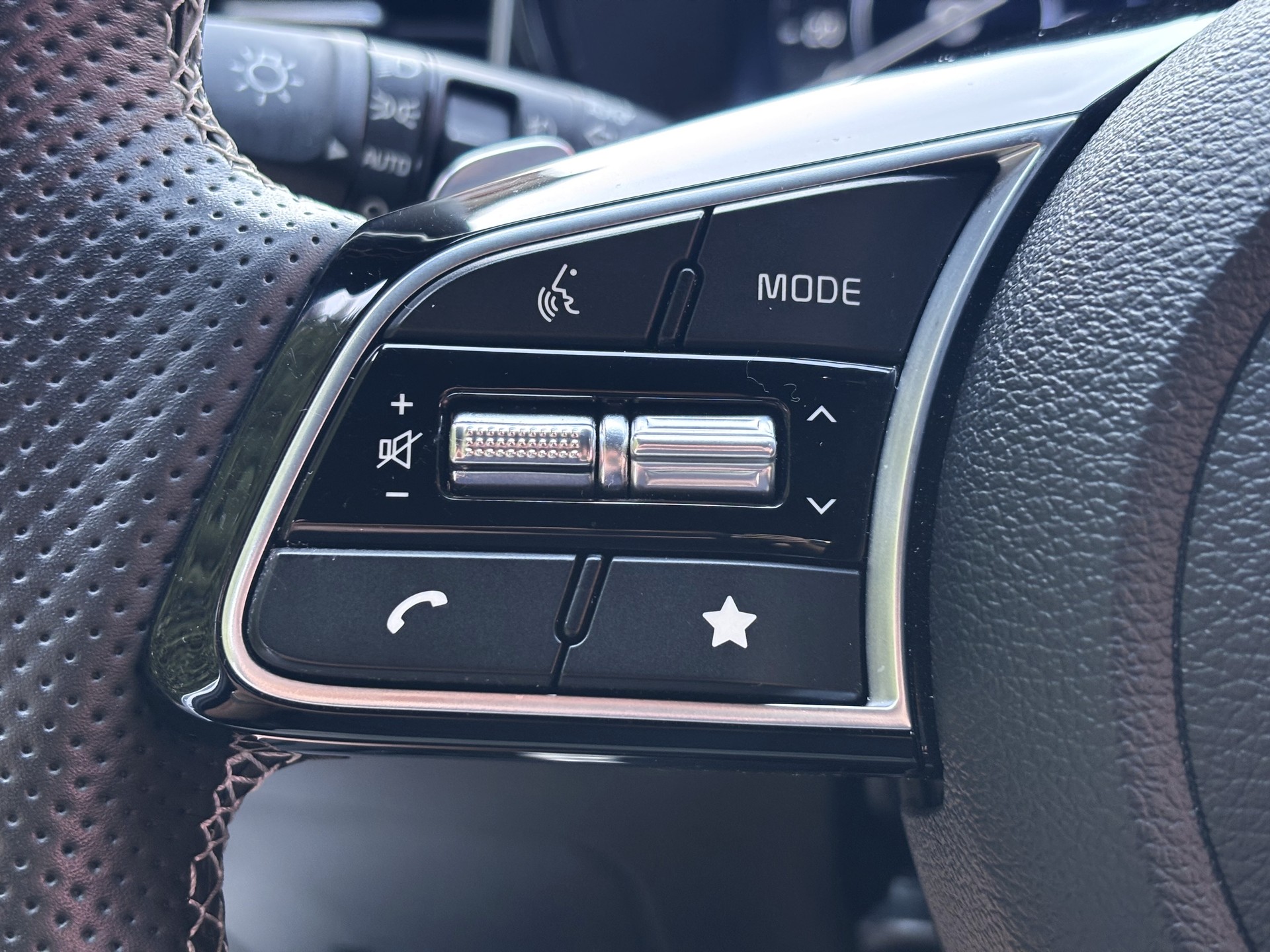 KIA ProCeed 1.5 T-GDi GT-Line DCT-image-21