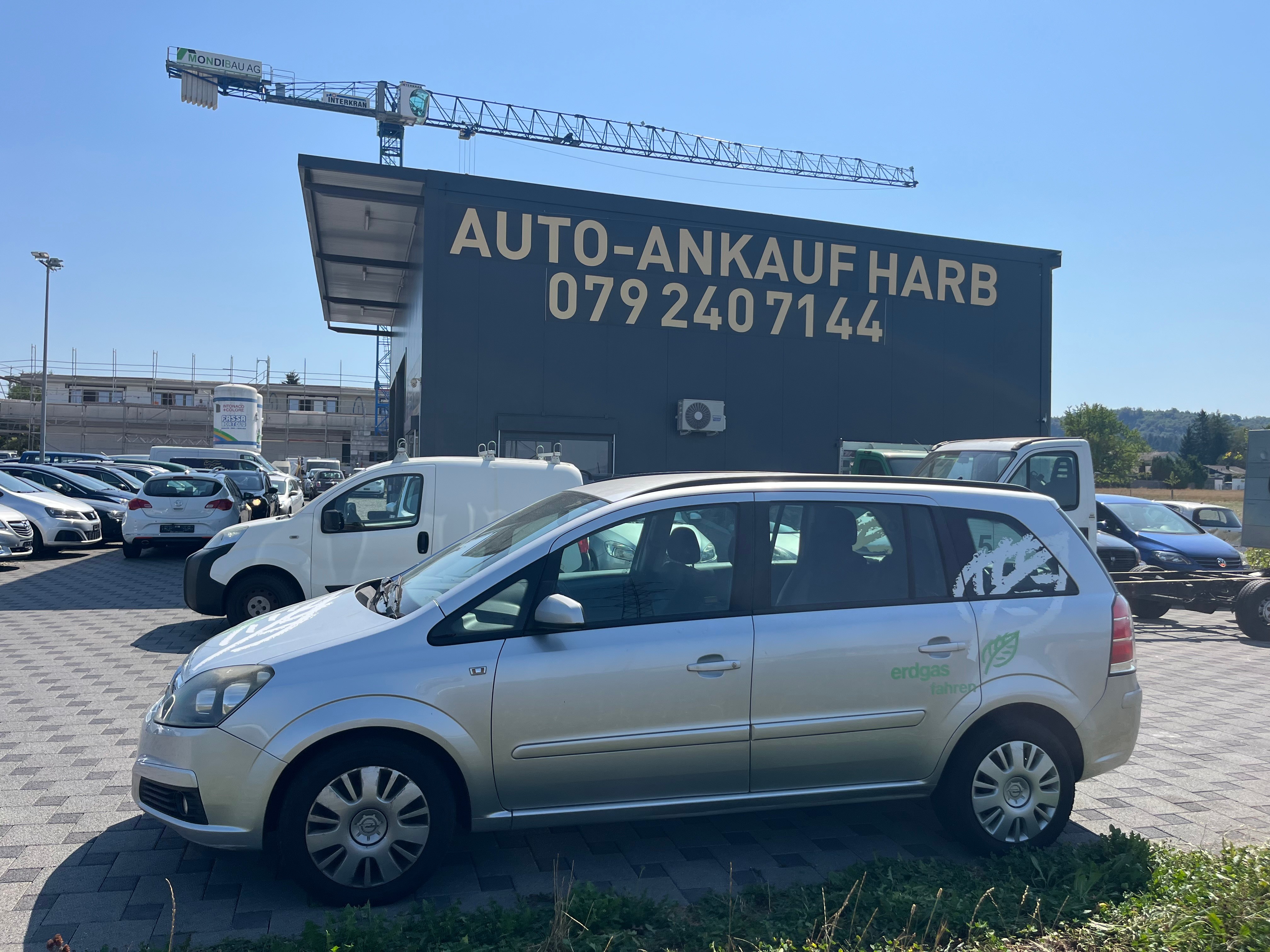 Car photo