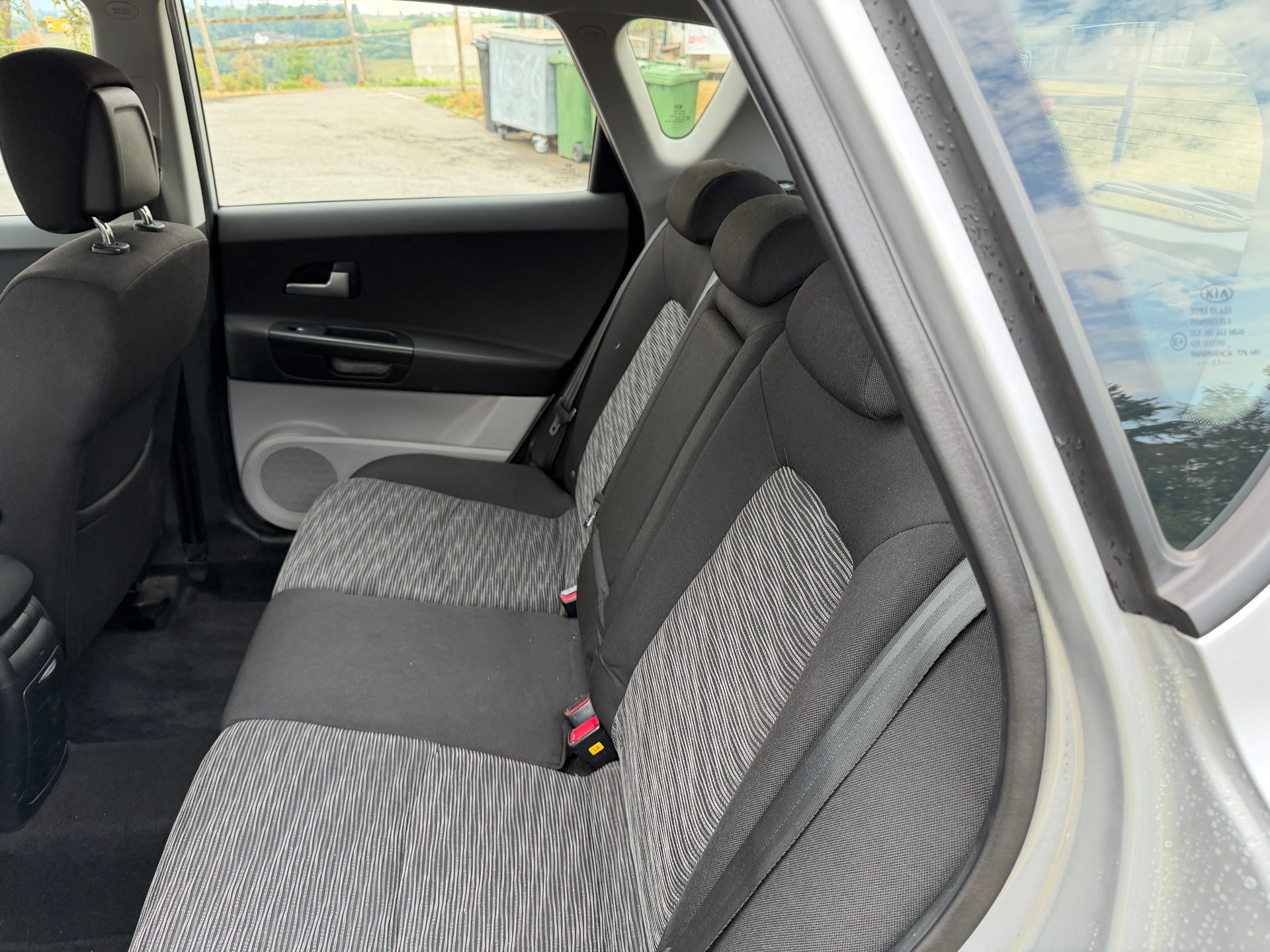 KIA Cee'd 1.6 16V Trend-image-6