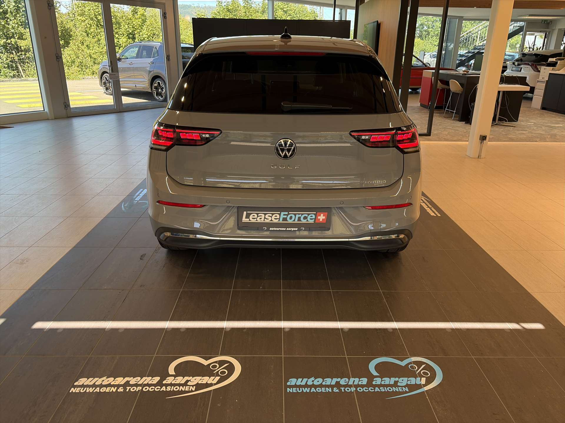 VW Golf 1.5 TSi PHEV GOAL DSG-Automat-image-12