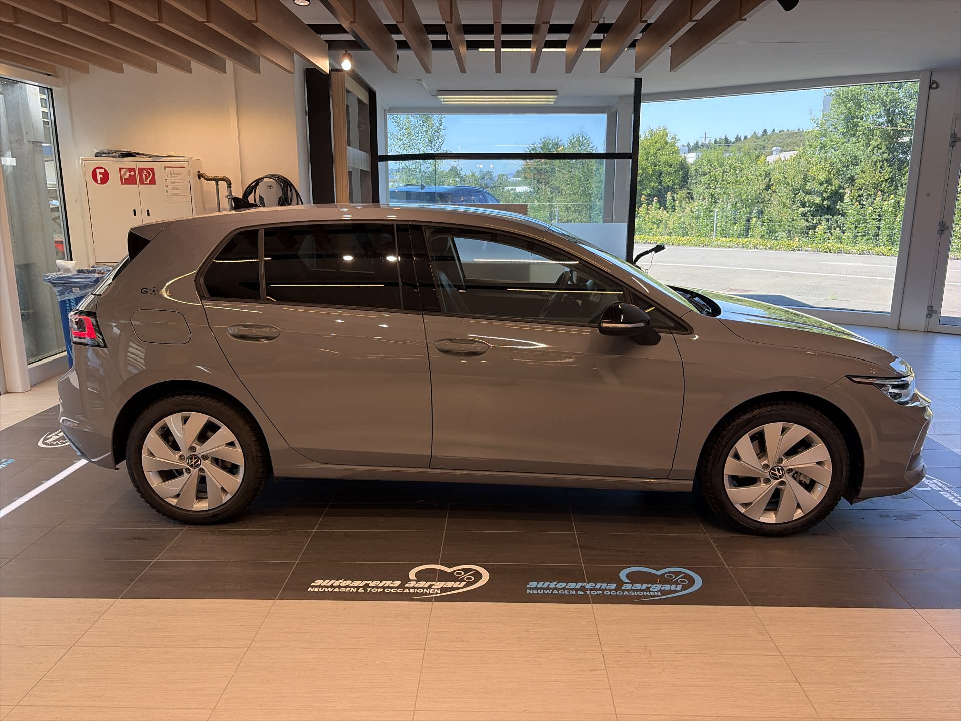 VW Golf 1.5 TSi PHEV GOAL DSG-Automat-image-13