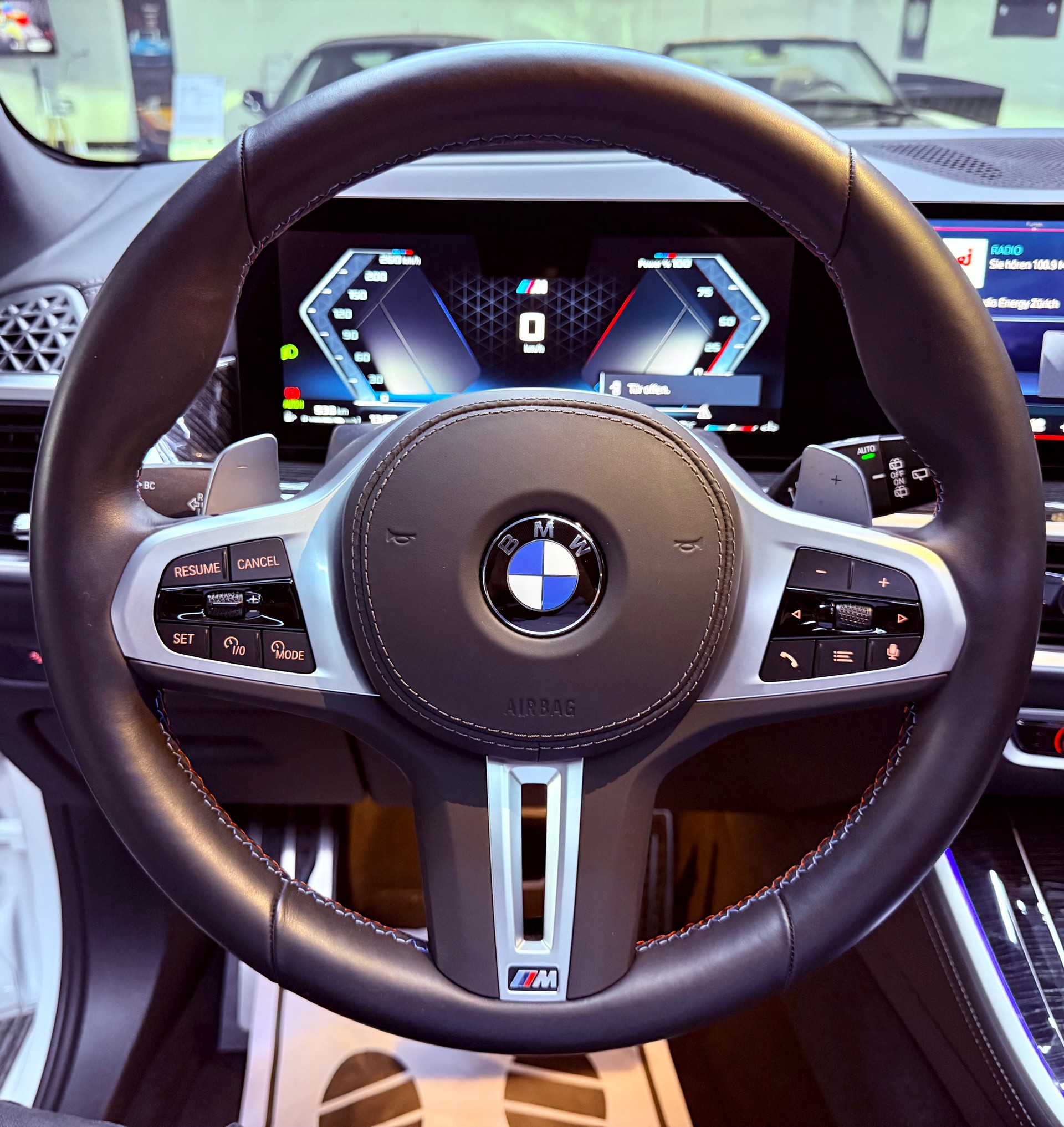 BMW X5 xDrive 48V M60i M Sport Pro Steptronic-image-15