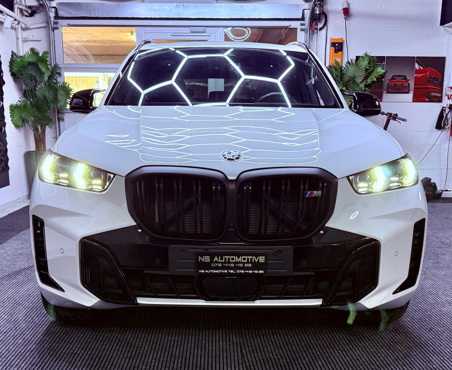 BMW X5 xDrive 48V M60i M Sport Pro Steptronic-image-1