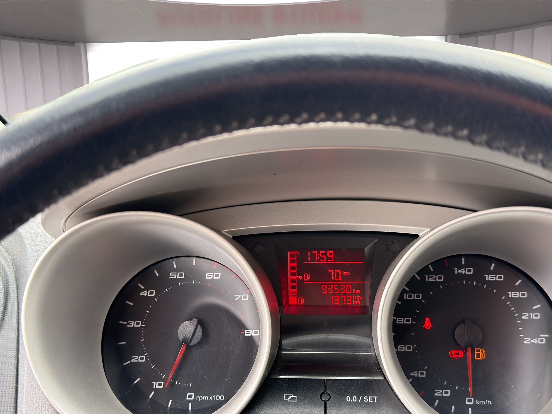 SEAT Ibiza 1.2 TSI Sport-image-6
