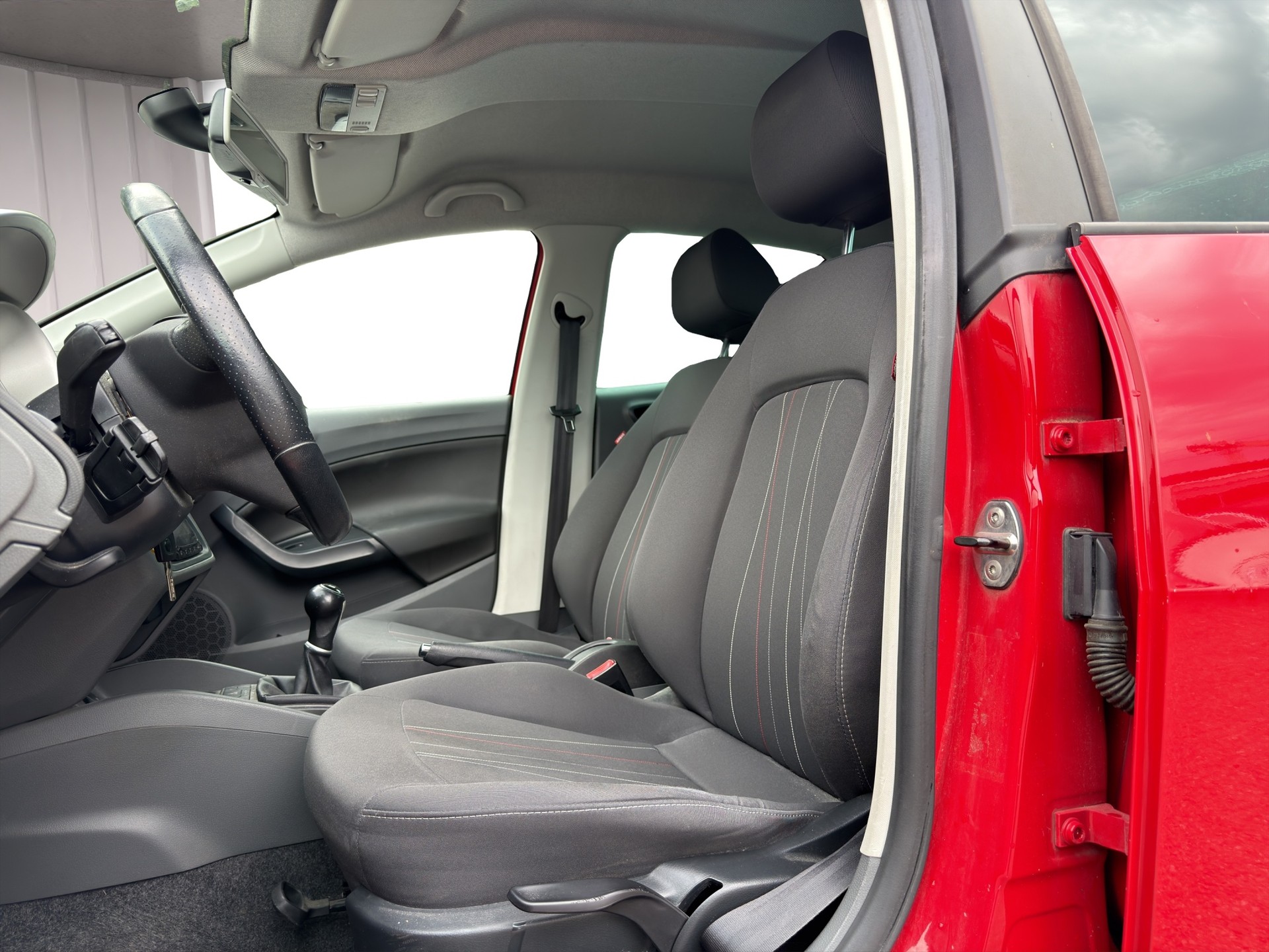 SEAT Ibiza 1.2 TSI Sport-image-9