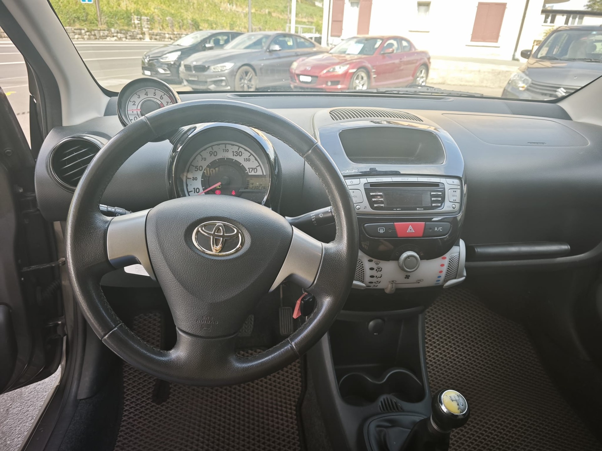 TOYOTA Aygo 1.0 VVT-i Collection-image-8