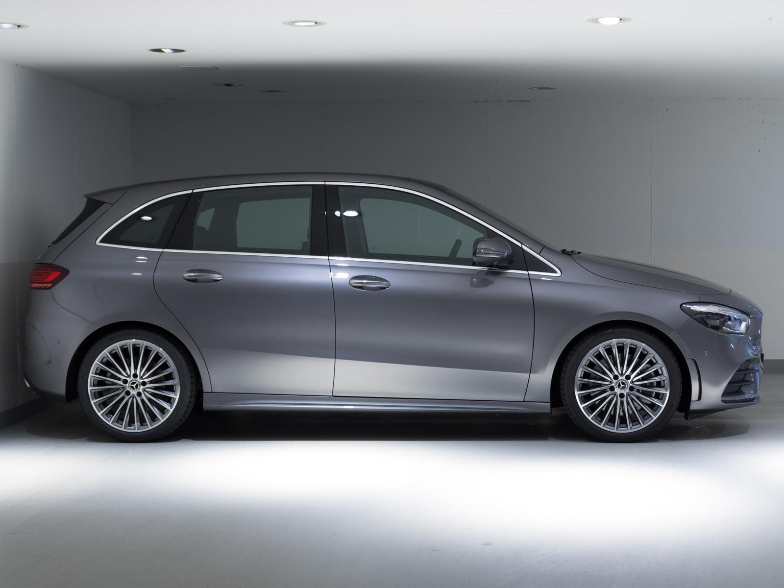 MERCEDES-BENZ B 250 4MATIC-image-1