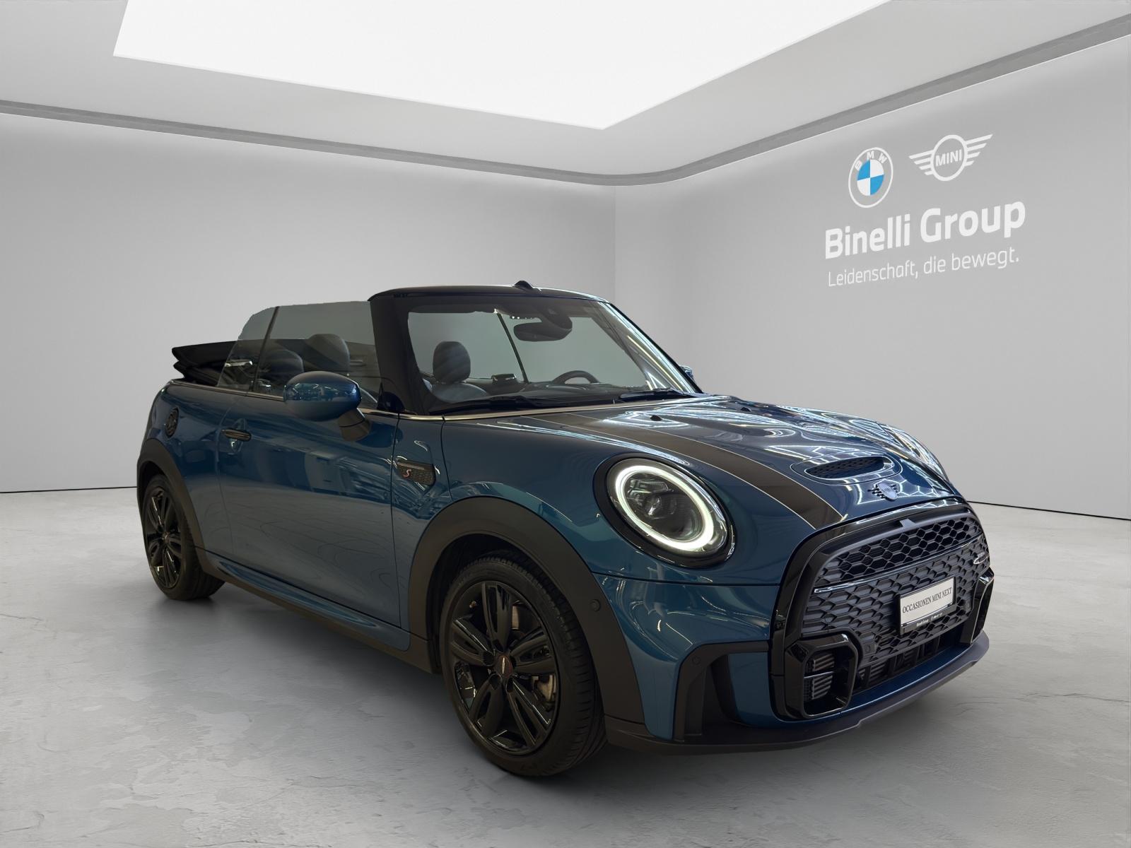 MINI Cabrio Cooper S-image-7