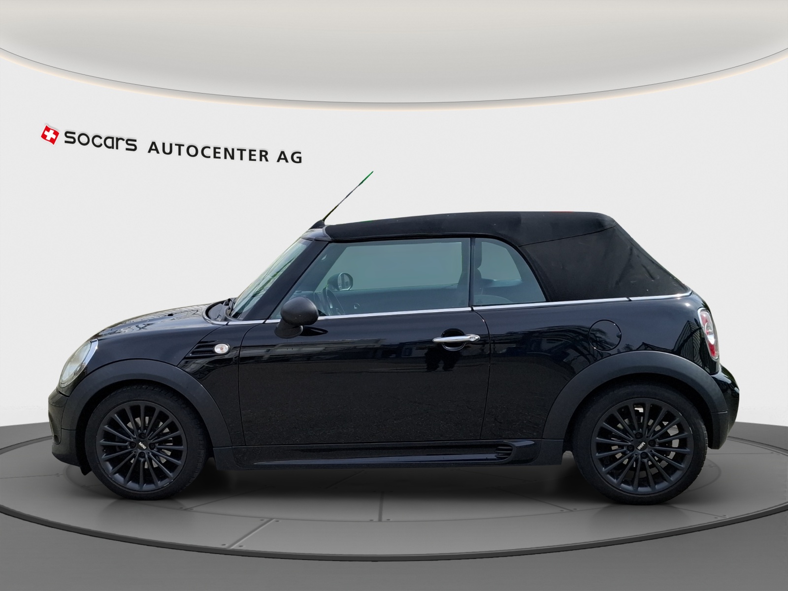 MINI One Cabriolet-image-5