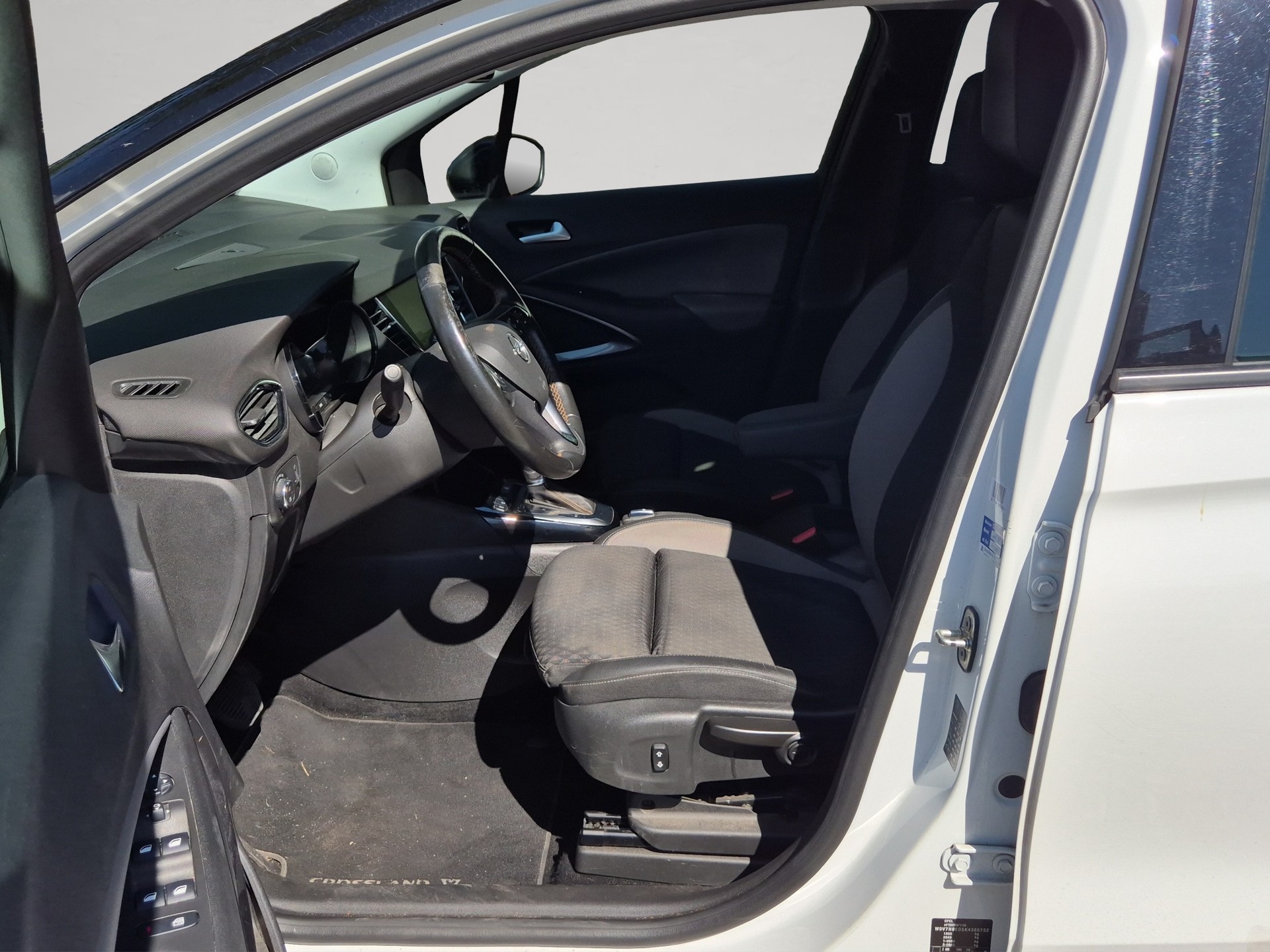 OPEL Crossland X 1.2i Excellence Automatik-image-9