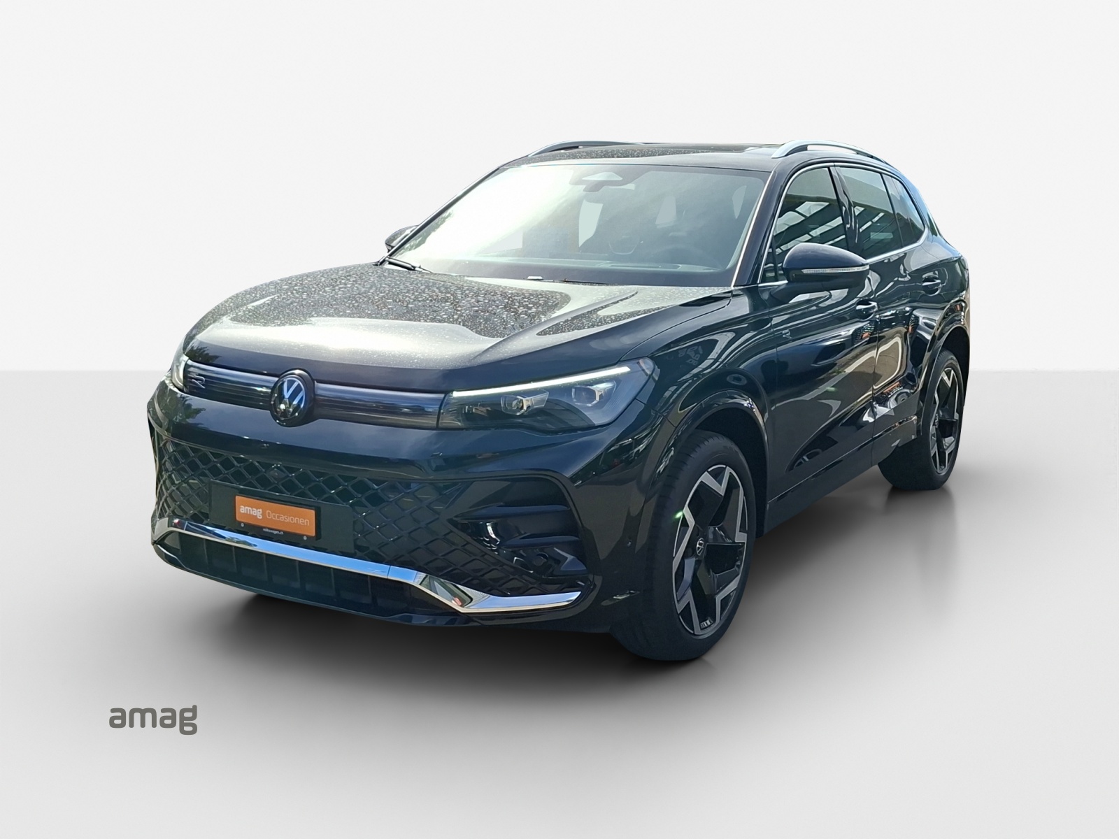 VW Tiguan 2.0 TSI DSG R-Line 4Motion-image-0