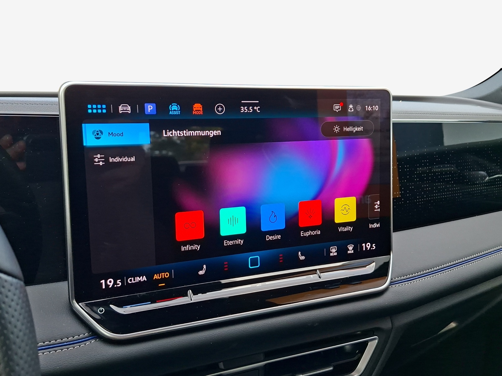 VW Tiguan 2.0 TSI DSG R-Line 4Motion-image-15