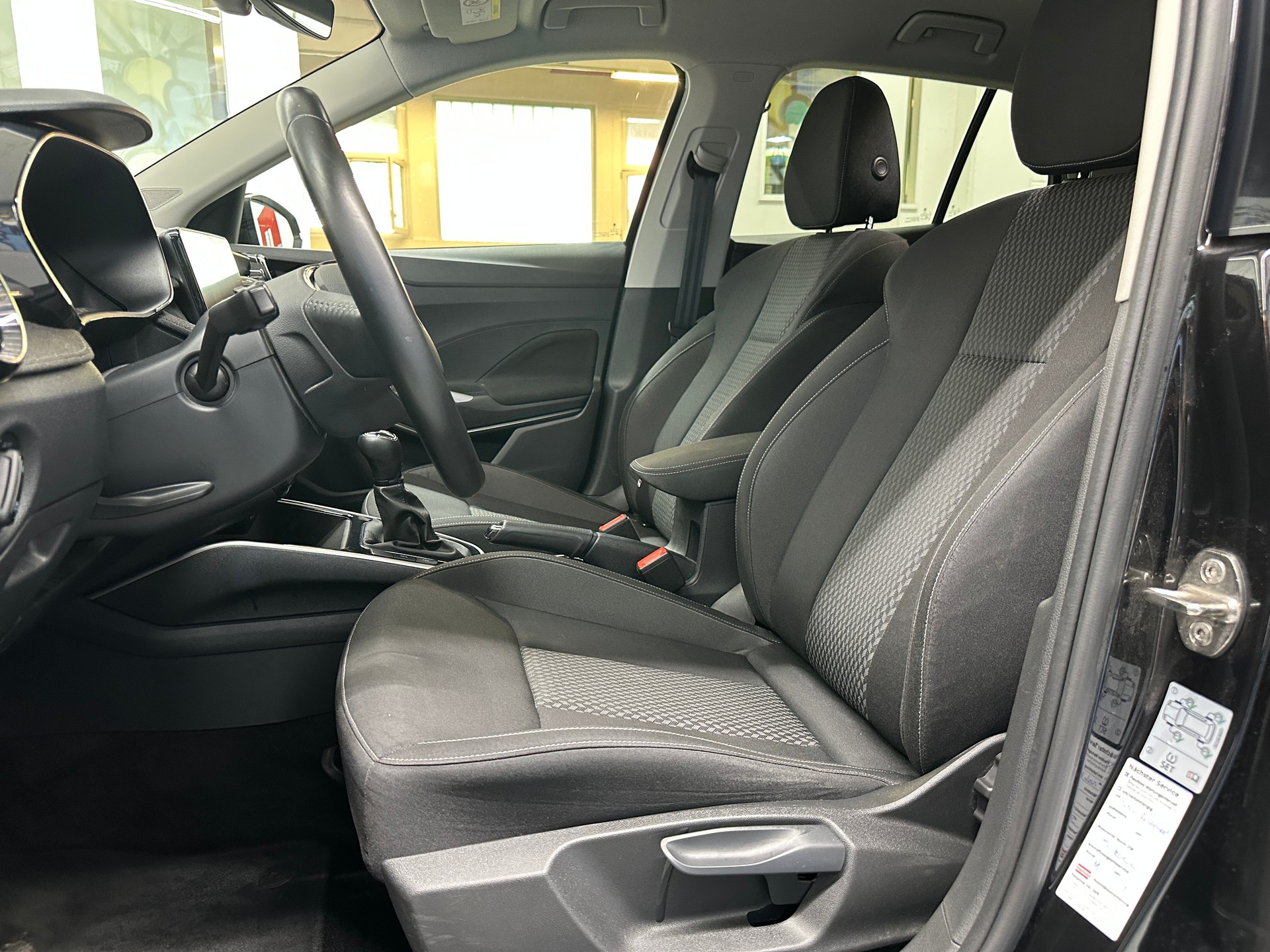 SKODA Fabia 1.0 TSI Ambition-image-7