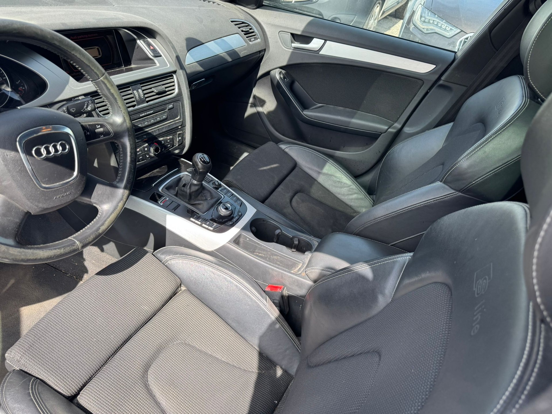 AUDI A4 Avant 2.7 TDI-image-9