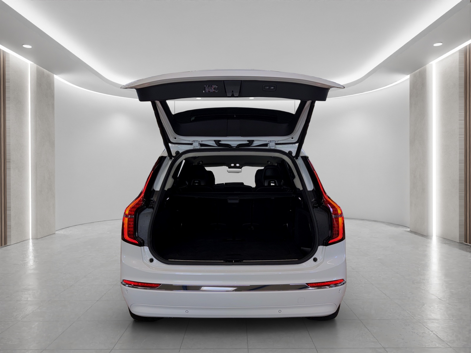 VOLVO XC90 2.0 B5 MH Plus Bright AWD-image-4