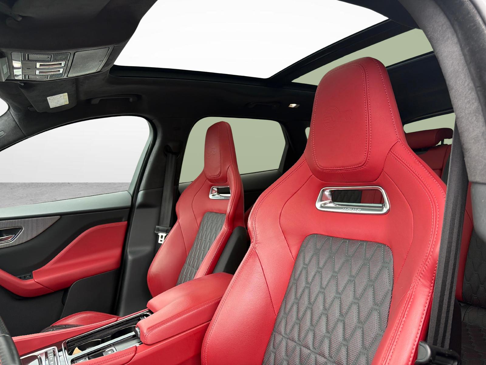 JAGUAR F-Pace 5.0 V8 SVR AWD-image-2