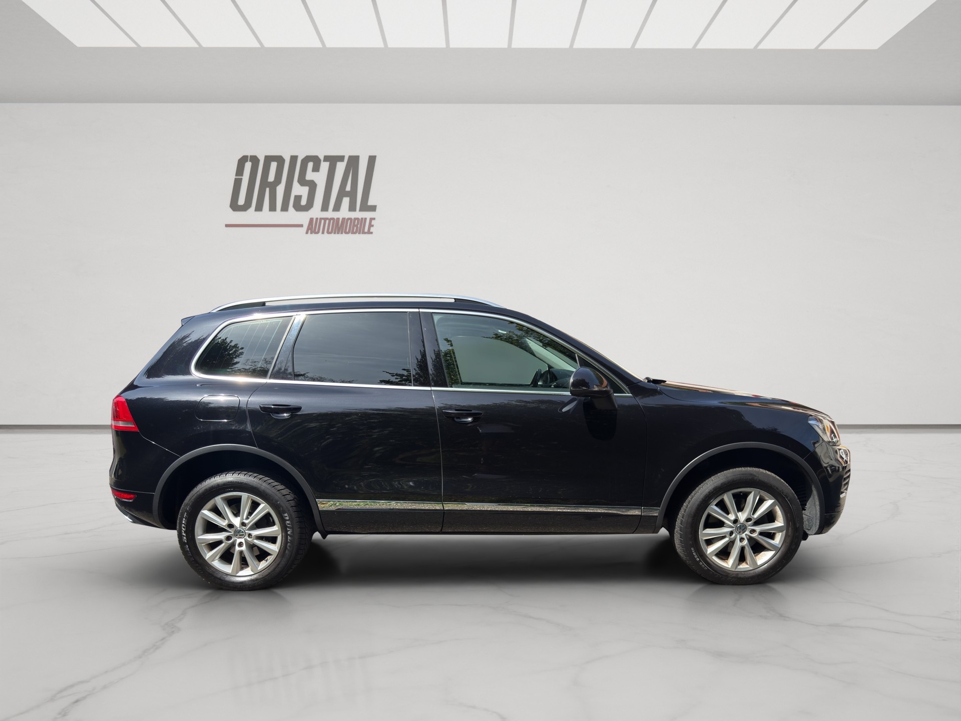 VW TOUAREG 3.0 TDI BLUE MOTION AHK 3500KG-image-5