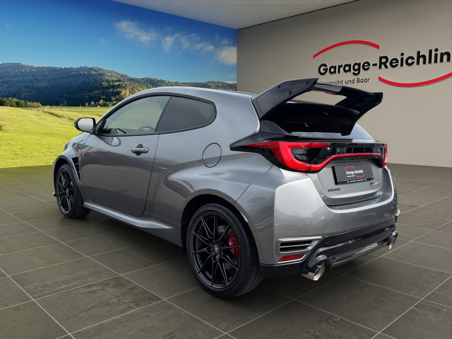TOYOTA GR Yaris 1.6 Turbo Sport 4x4-image-1