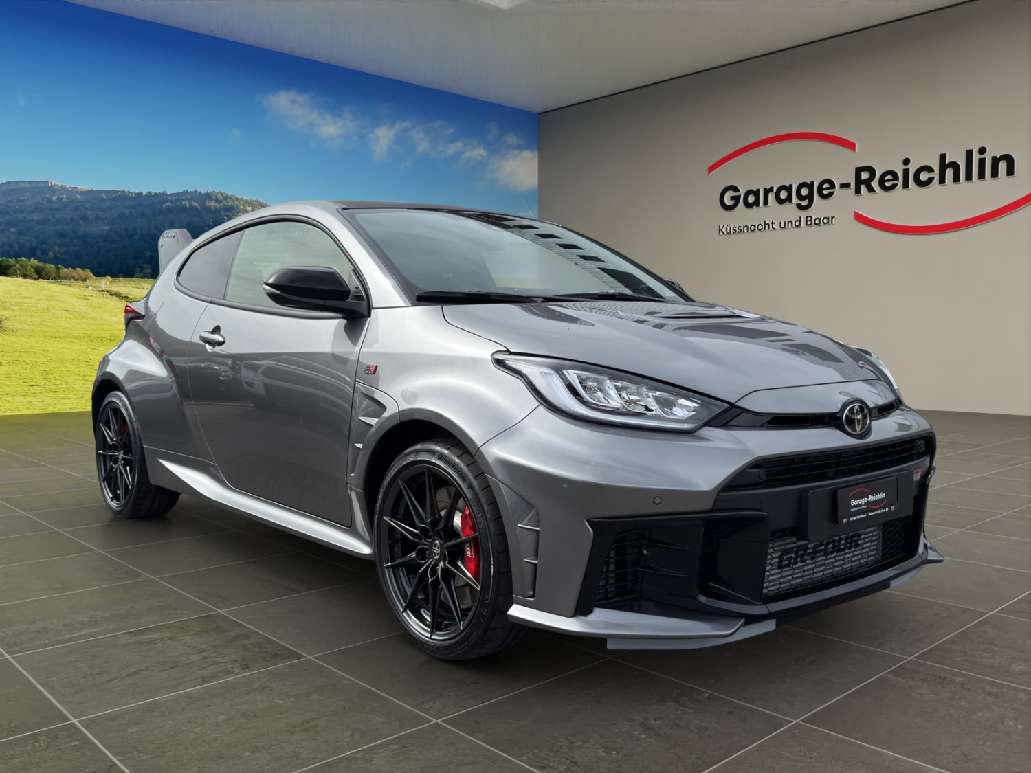 TOYOTA GR Yaris 1.6 Turbo Sport 4x4-image-2