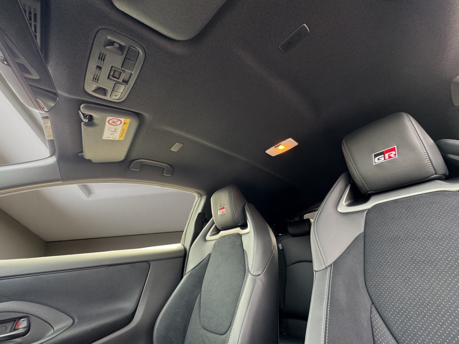 TOYOTA GR Yaris 1.6 Turbo Sport 4x4-image-20