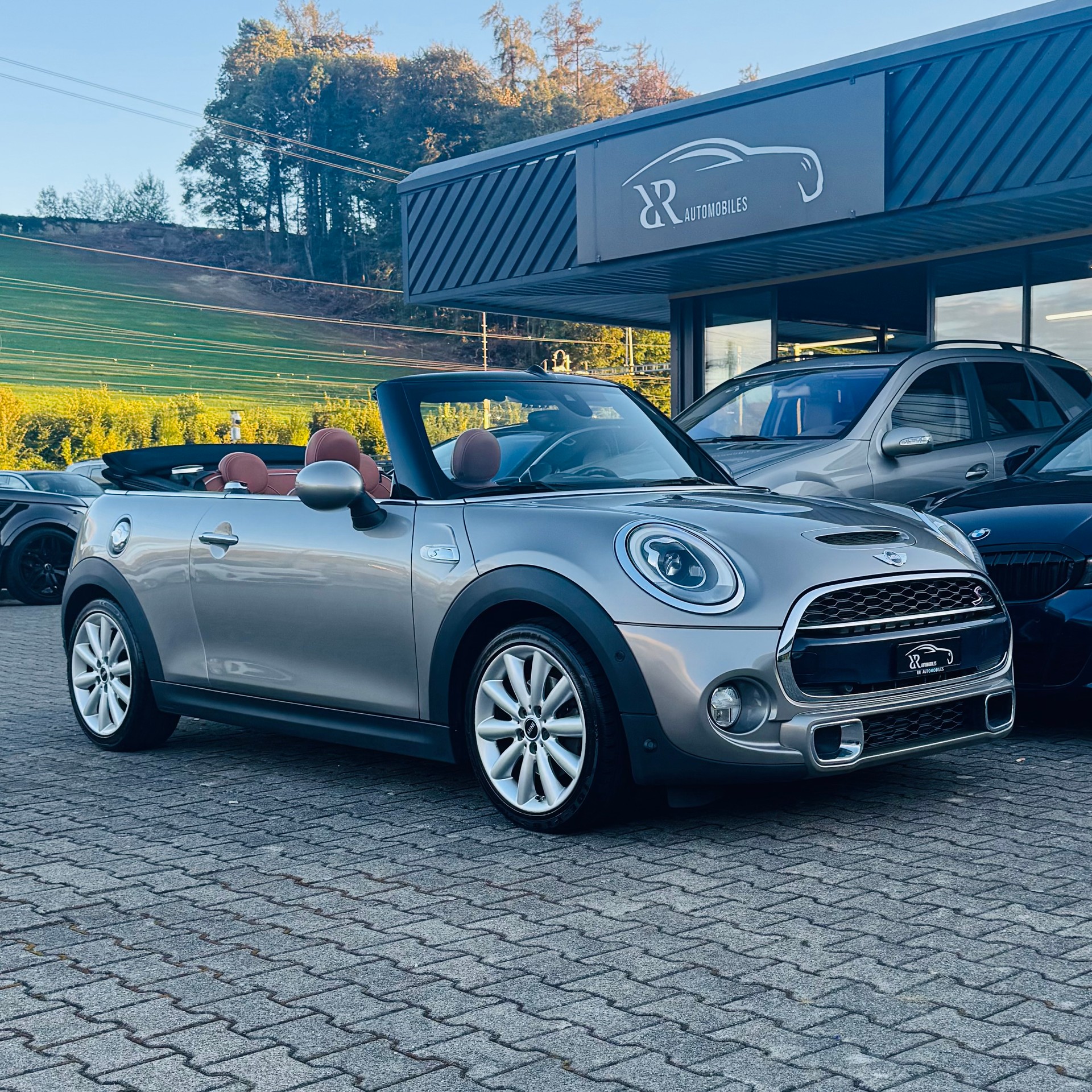 MINI Cooper S Cabriolet Steptronic-image-0