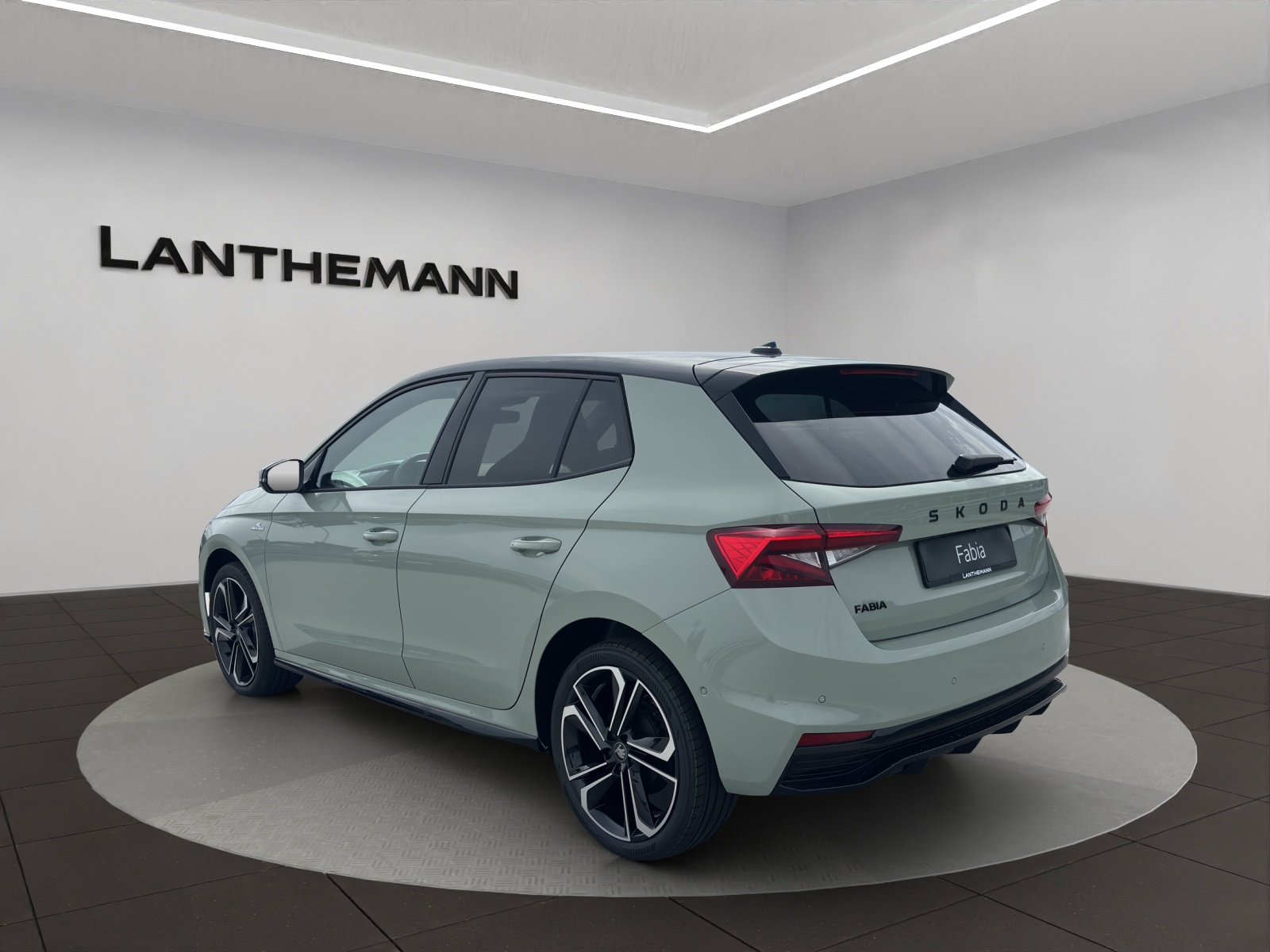 SKODA Fabia 1.0 TSI Monte Carlo DSG-image-2