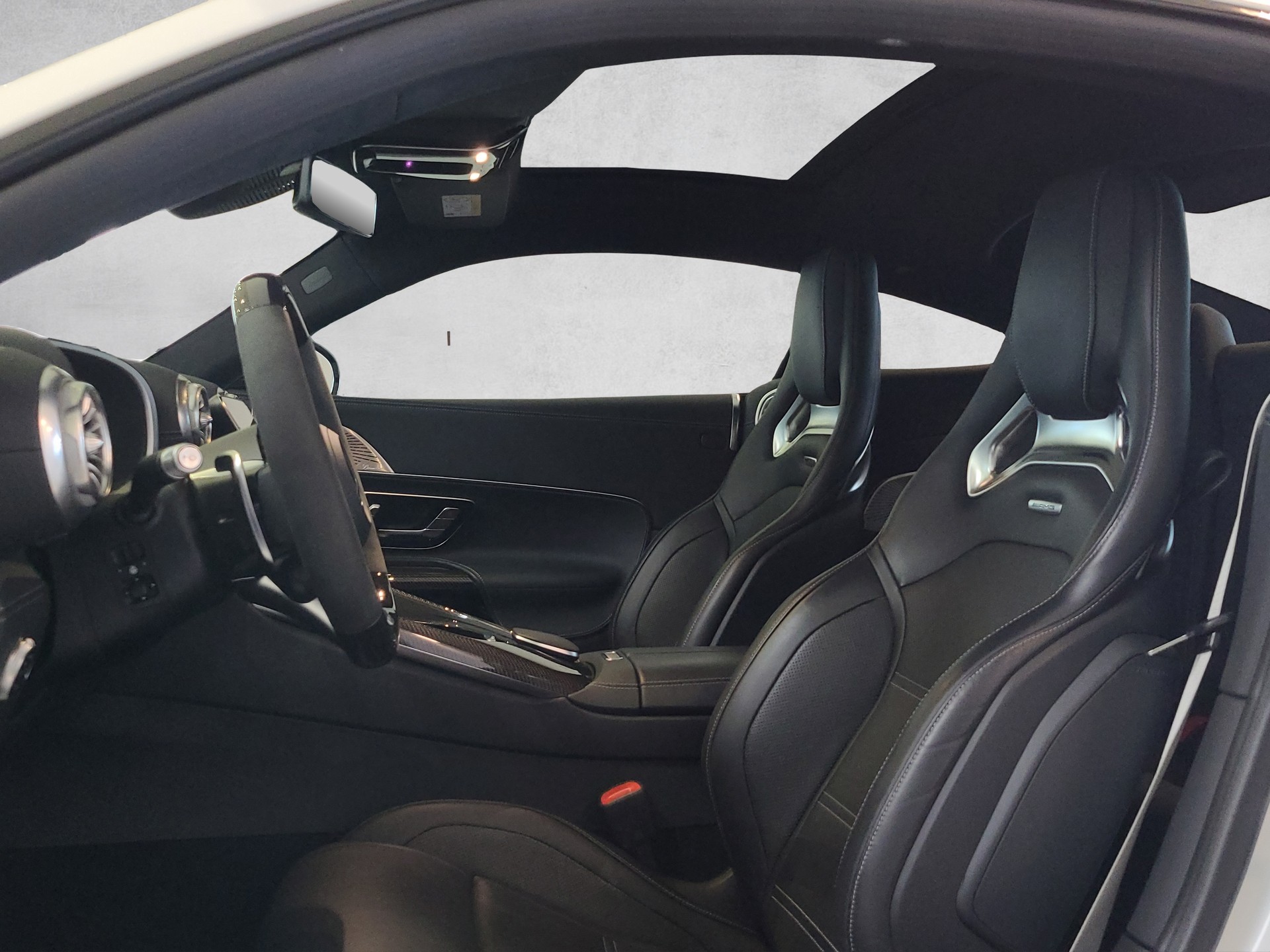 MERCEDES-BENZ AMG GT 63 4Matic+ Executive Edition-image-12