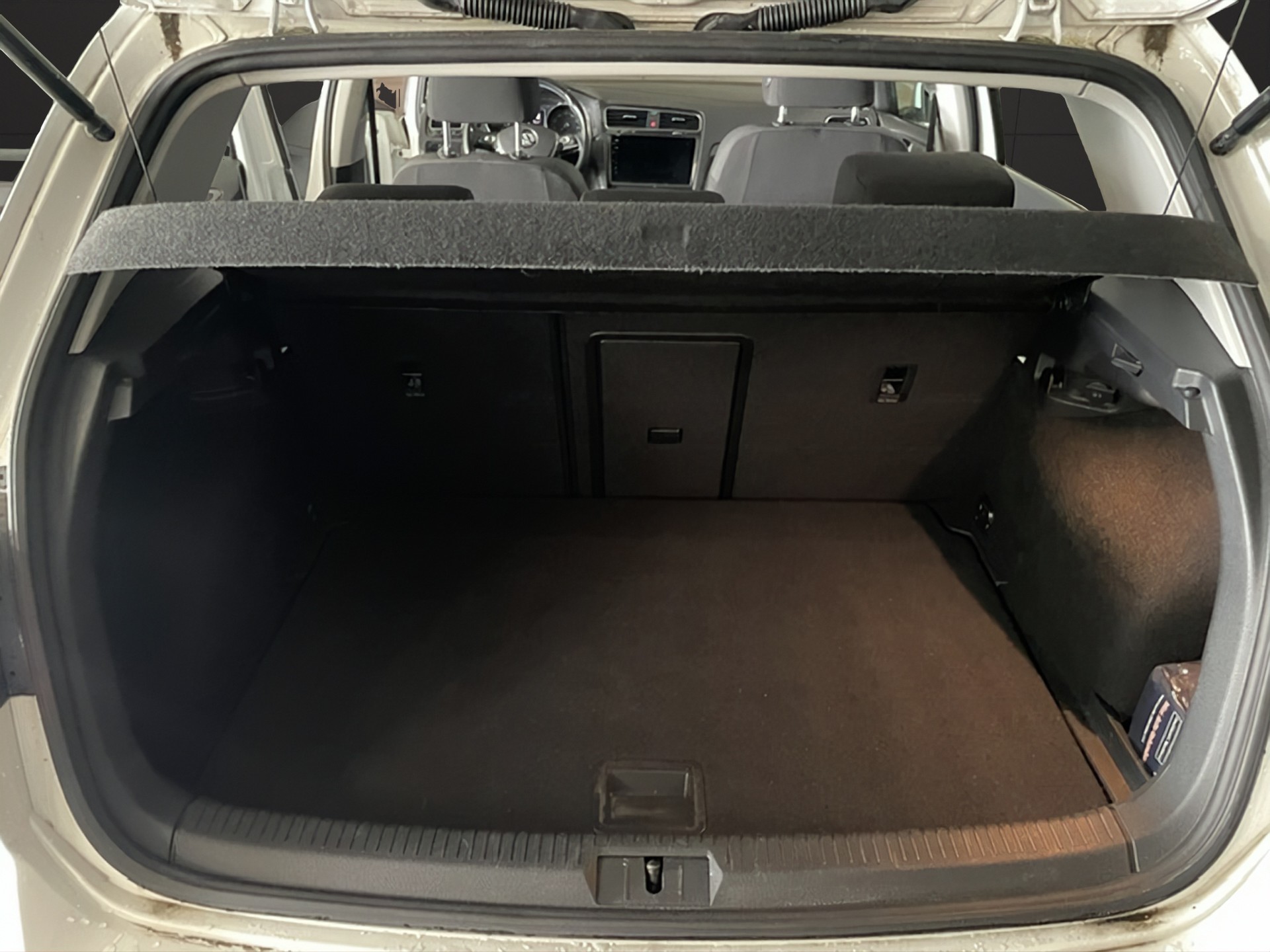VW e-Golf-image-11