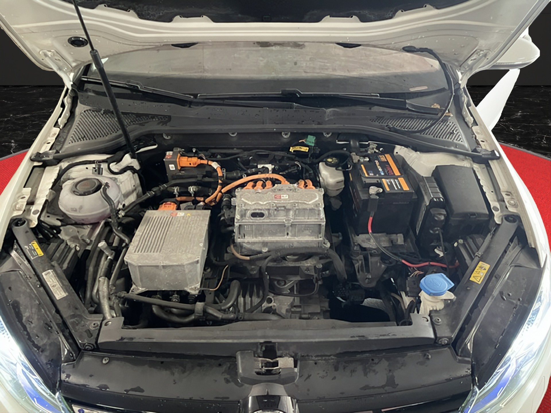 VW e-Golf-image-12