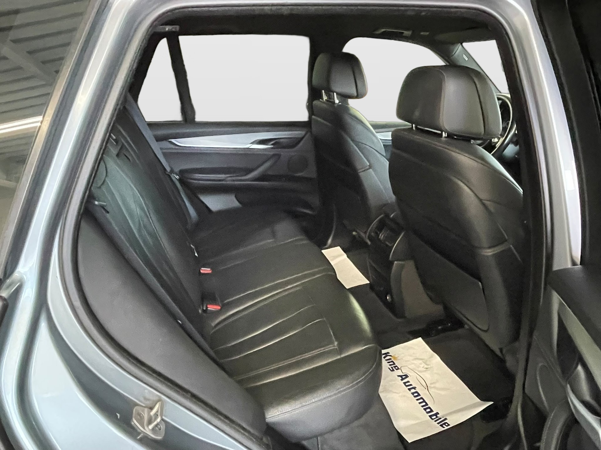 BMW X5 xDrive 30d Steptronic | Frisch MFK | CH-Auto | M Sport Paket | Surround View | Driving Assist Plus | M Fahrwerk-image-9