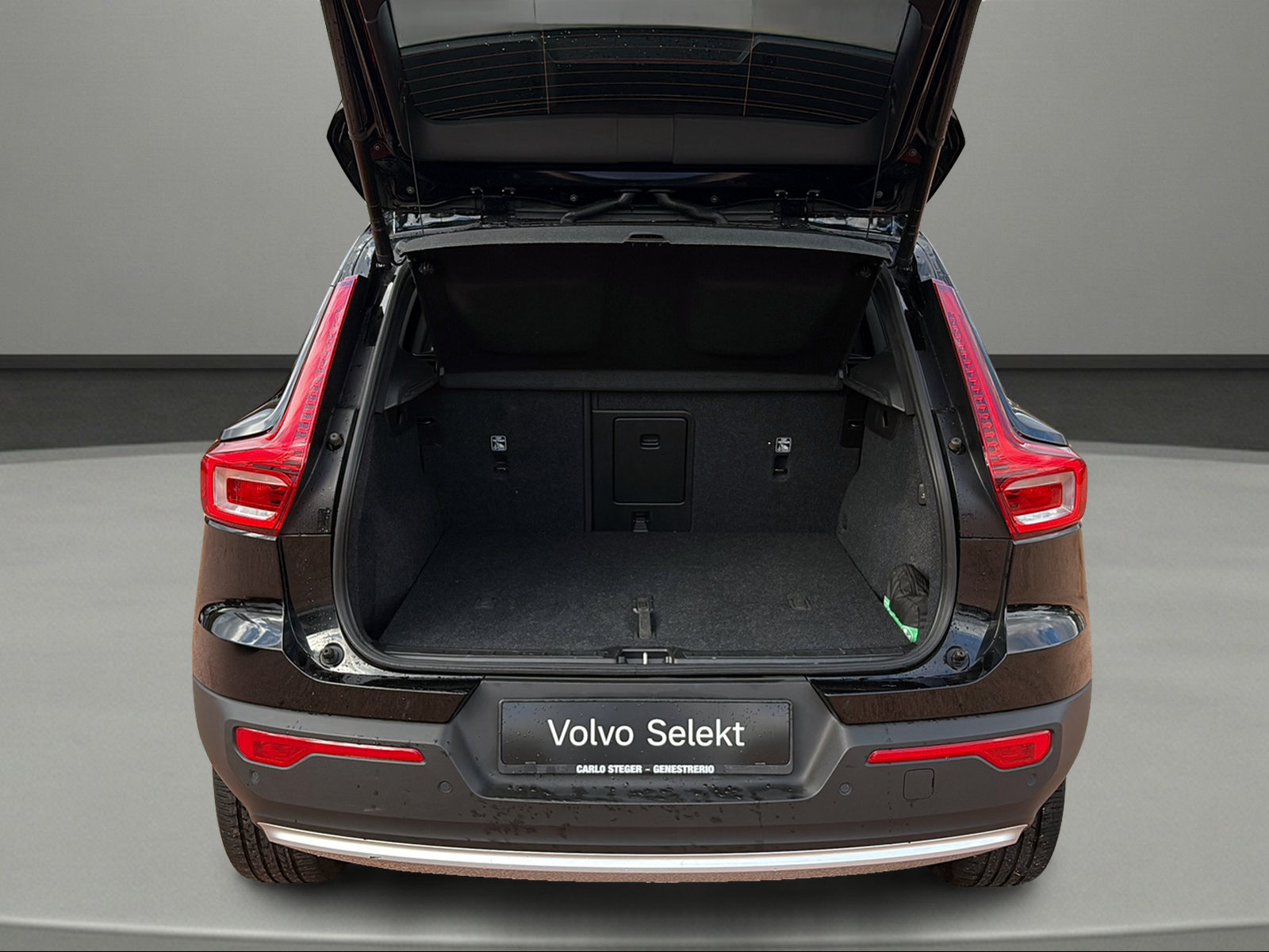 VOLVO XC40 T2 Core Geartronic-image-8
