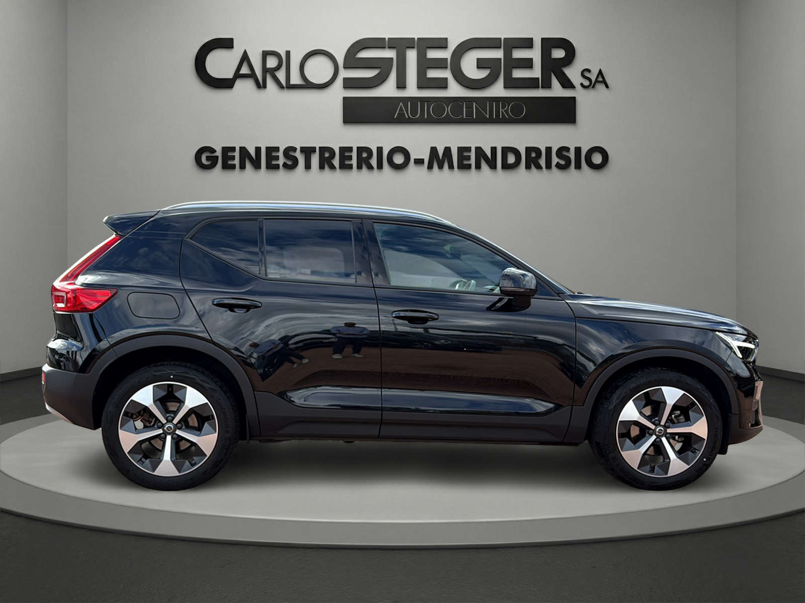 VOLVO XC40 T2 Core Geartronic-image-14