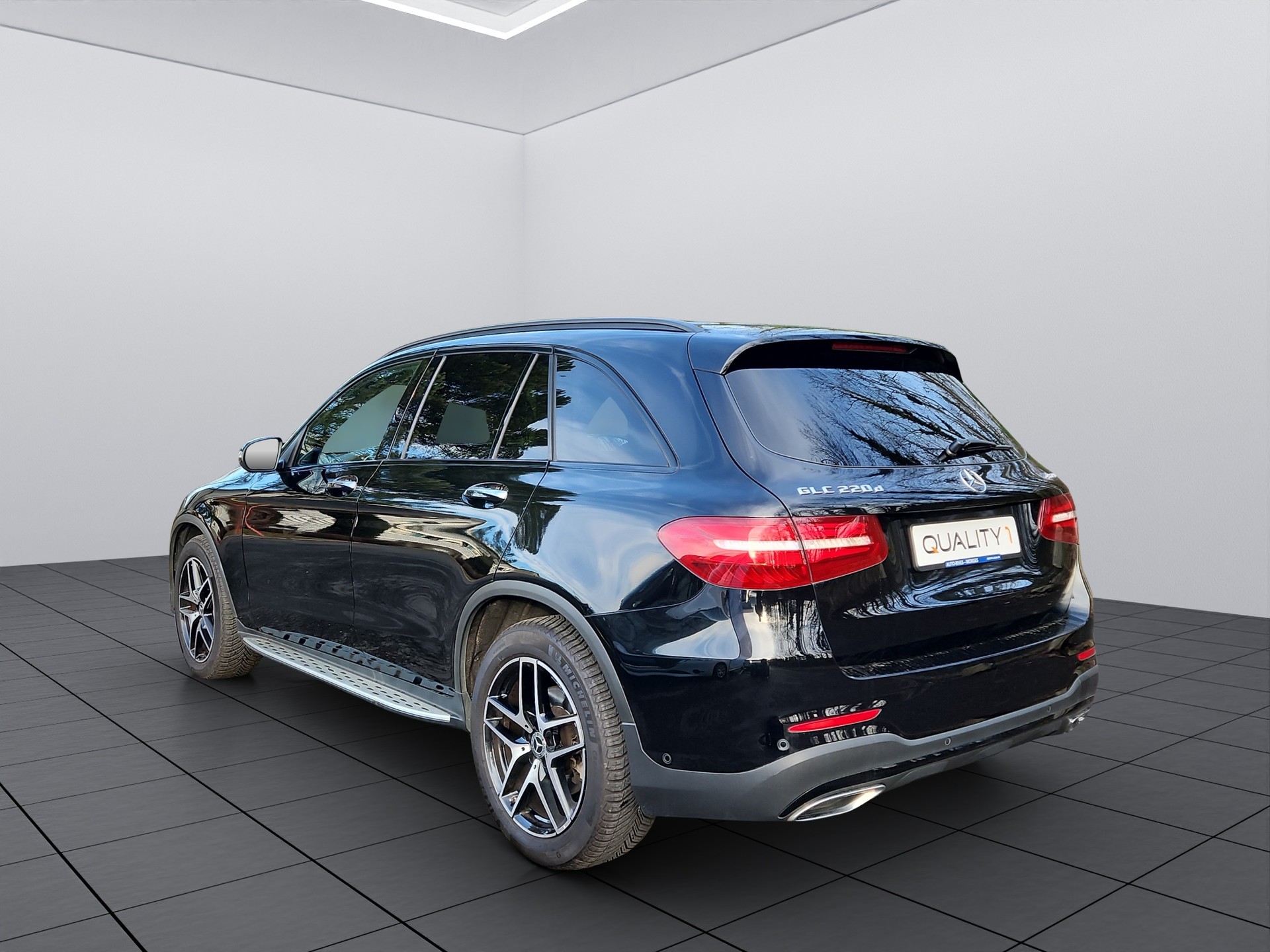 MERCEDES-BENZ GLC 220 d AMG Line 4Matic 9G-Tronic-image-6