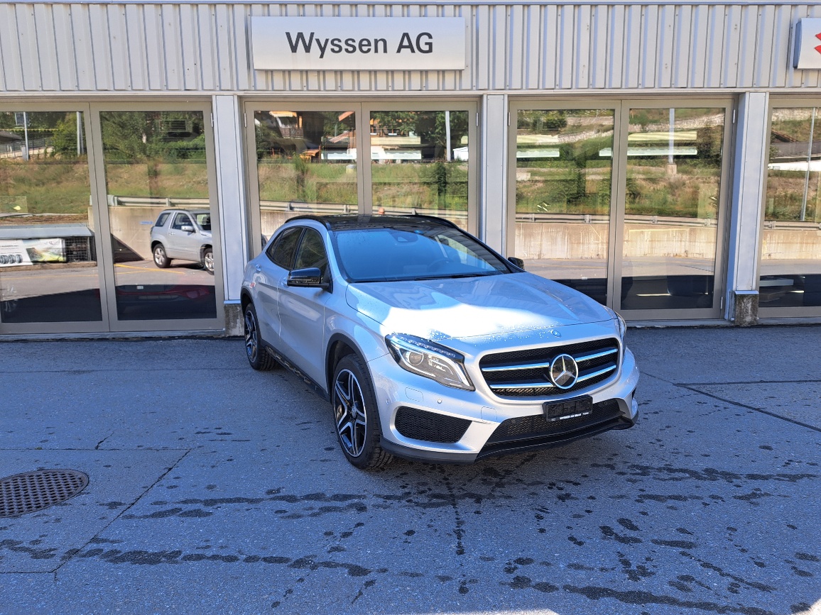 MERCEDES-BENZ GLA 250 AMG Line 4Matic 7G-DCT-image-0