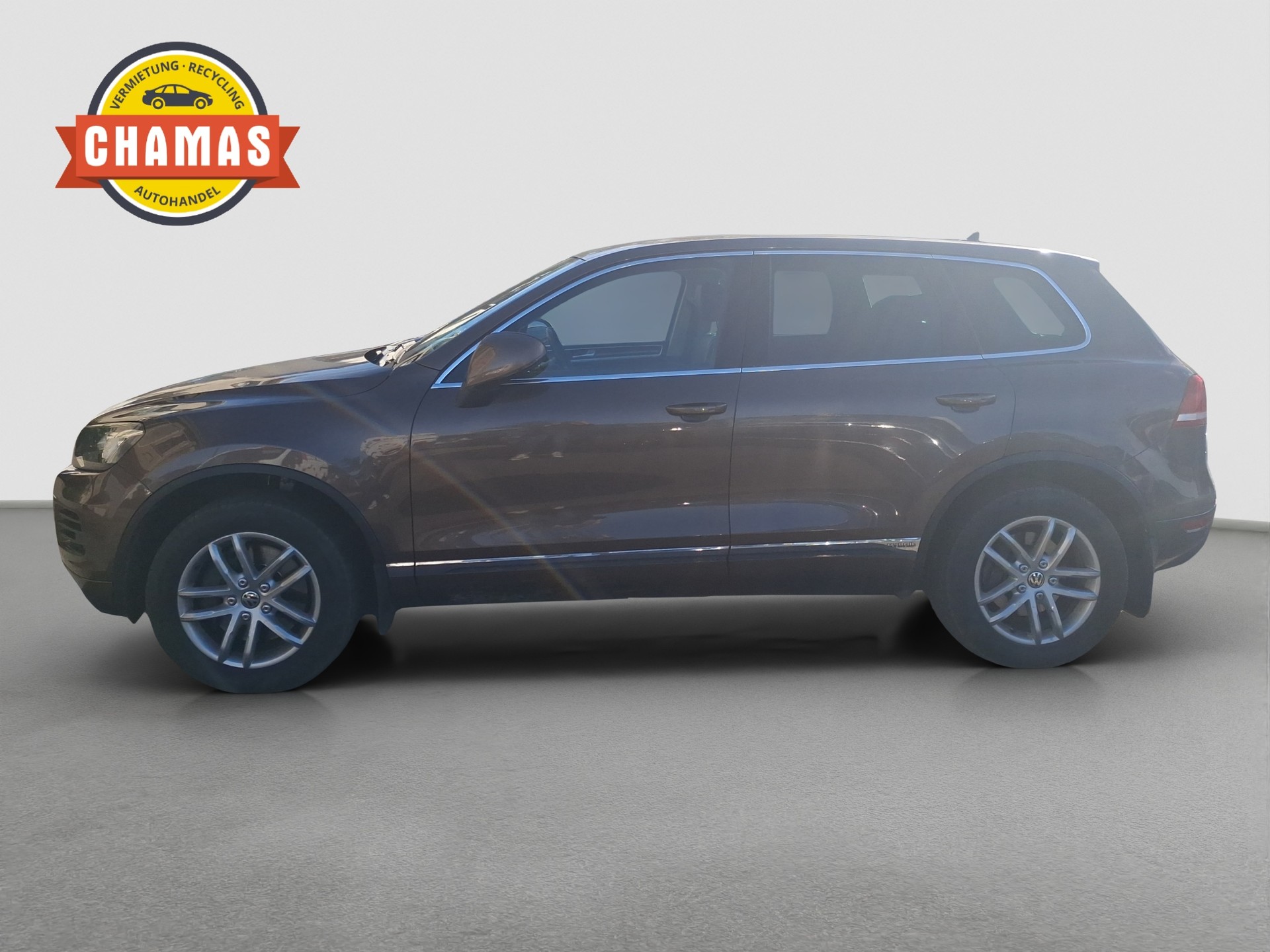 VW Touareg 3.0 TSI Hybrid Tiptronic-image-4
