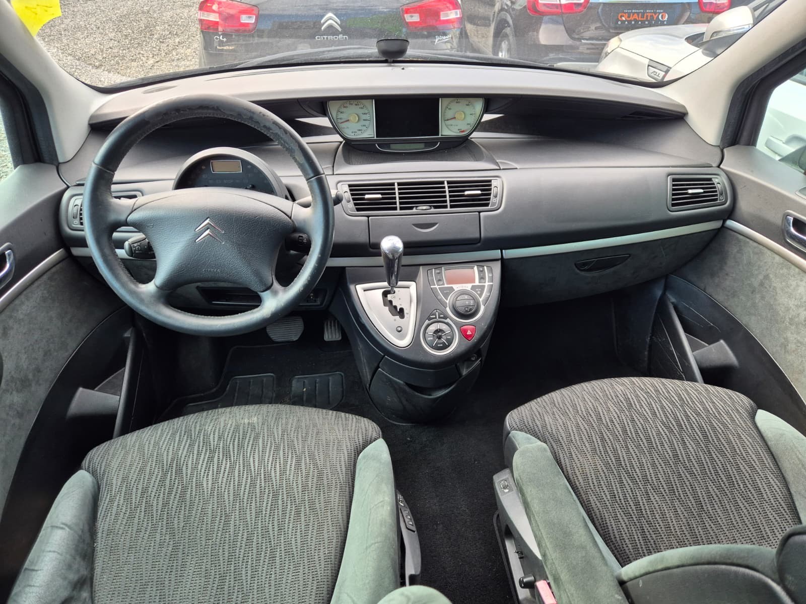 CITROEN C8 2.0 16V HDi Exclusive Automatic-image-5