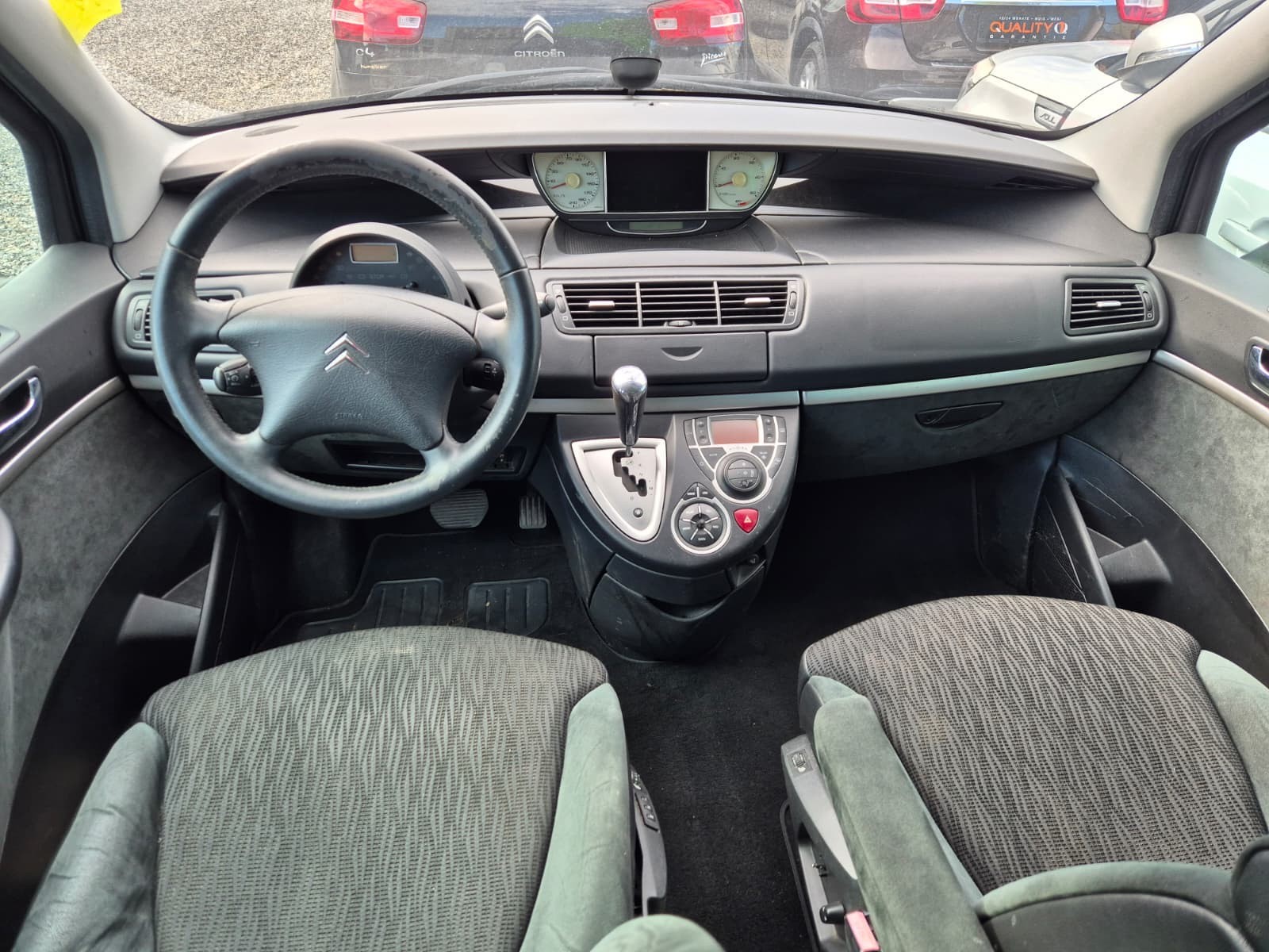 CITROEN C8 2.0 16V HDi Exclusive Automatic-image-8