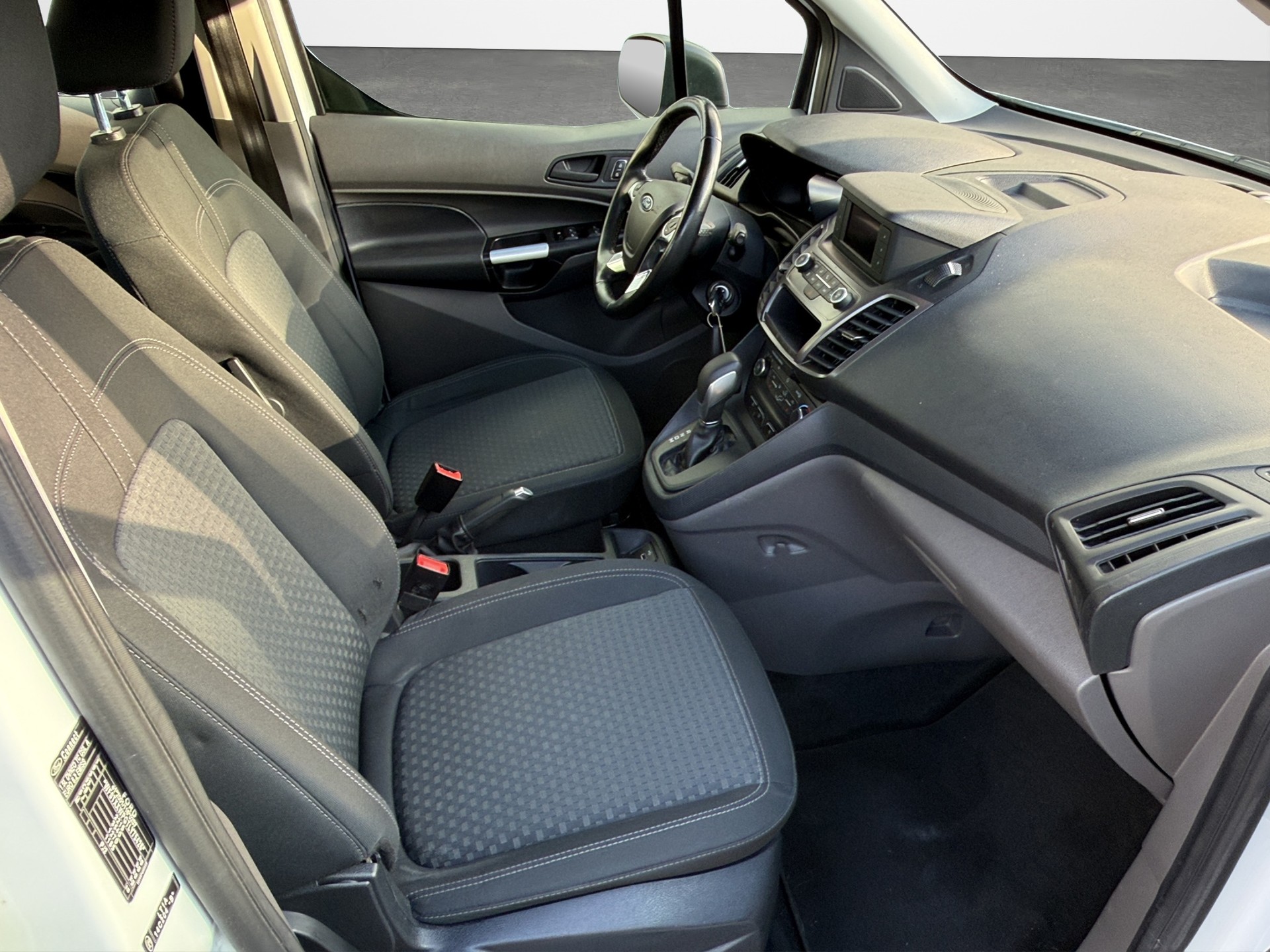 FORD Tourneo Connect 1.5 EcoBlue Trend Automat-image-12