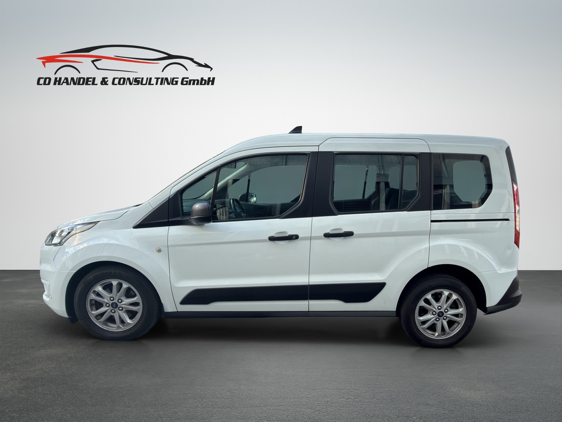 FORD Tourneo Connect 1.5 EcoBlue Trend Automat-image-4