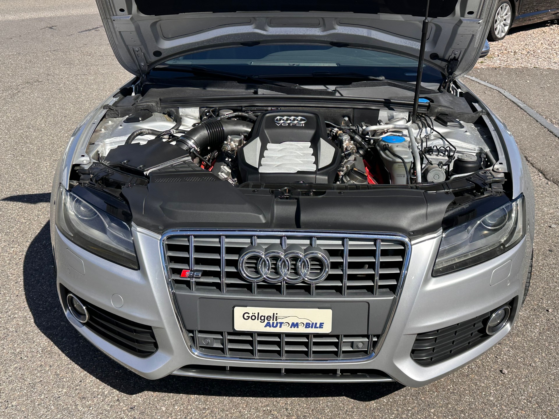 AUDI S5 Coupé 4.2 FSI quattro tiptronic-image-11